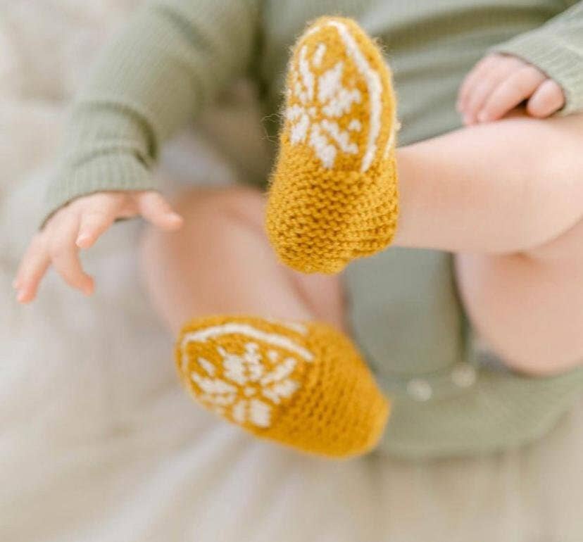 Knit Baby Socks: Colorful