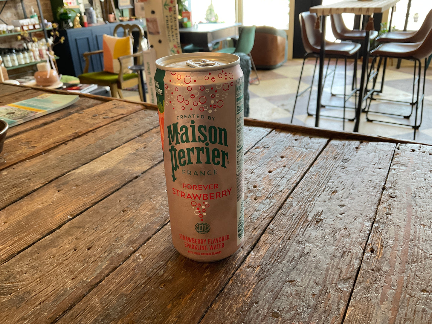 Maison Perrier France Sparkling Water