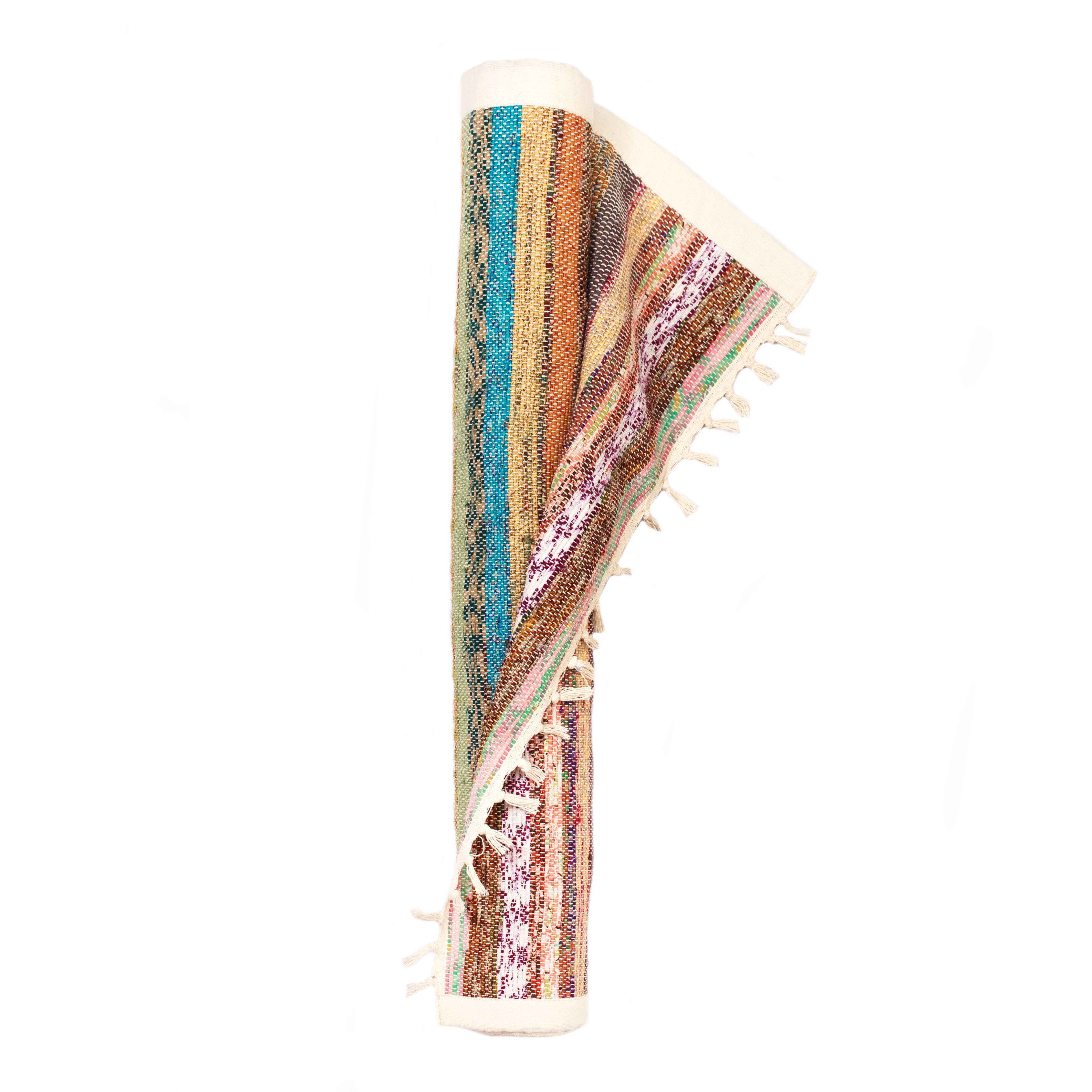 Local Women’s Handicrafts Yoga Mat - Thumbnail 2