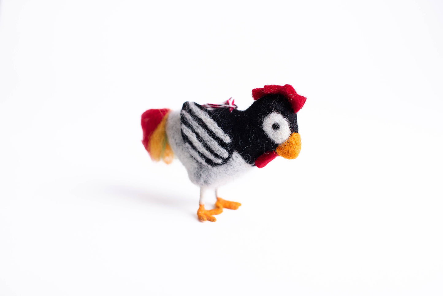 Handmade Holiday Ornaments: Festive Bird