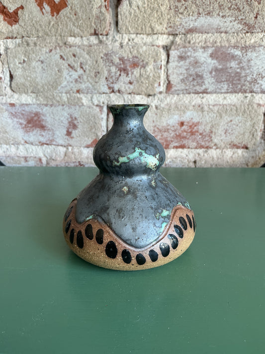 Tessa Richardson Black Bean Mini Vase 1024