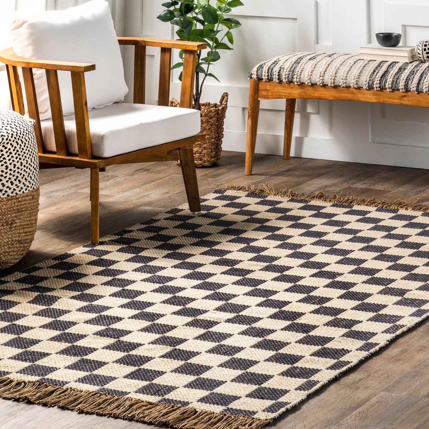 Connie Checkered Wool/Jute Tasseled Area Rug: Gray / Runner / 2' x 8'