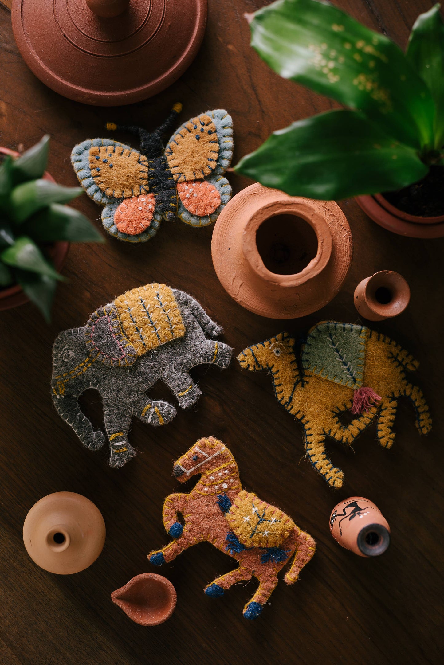 Handmade Holiday Ornaments: Festive Bird