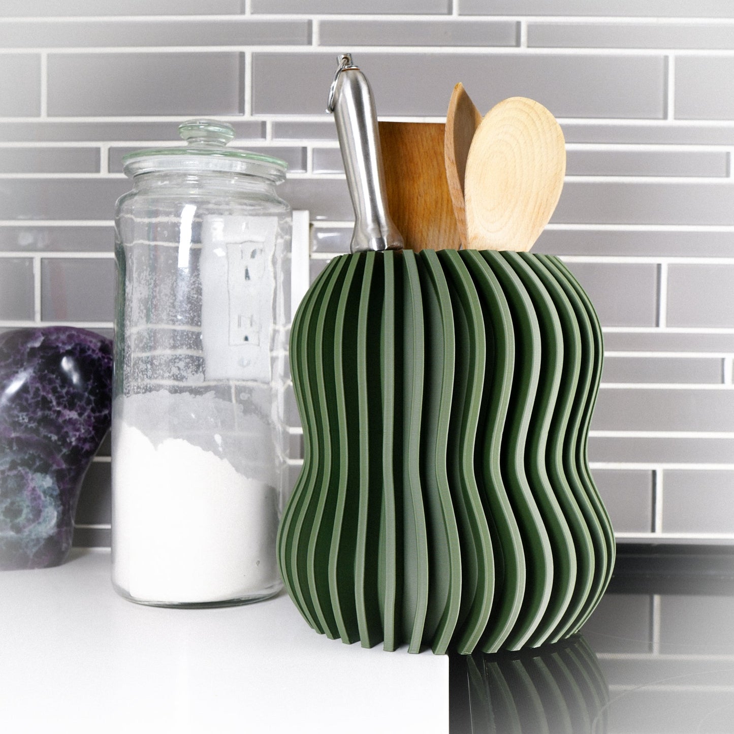 Cadre Kitchen Organizer