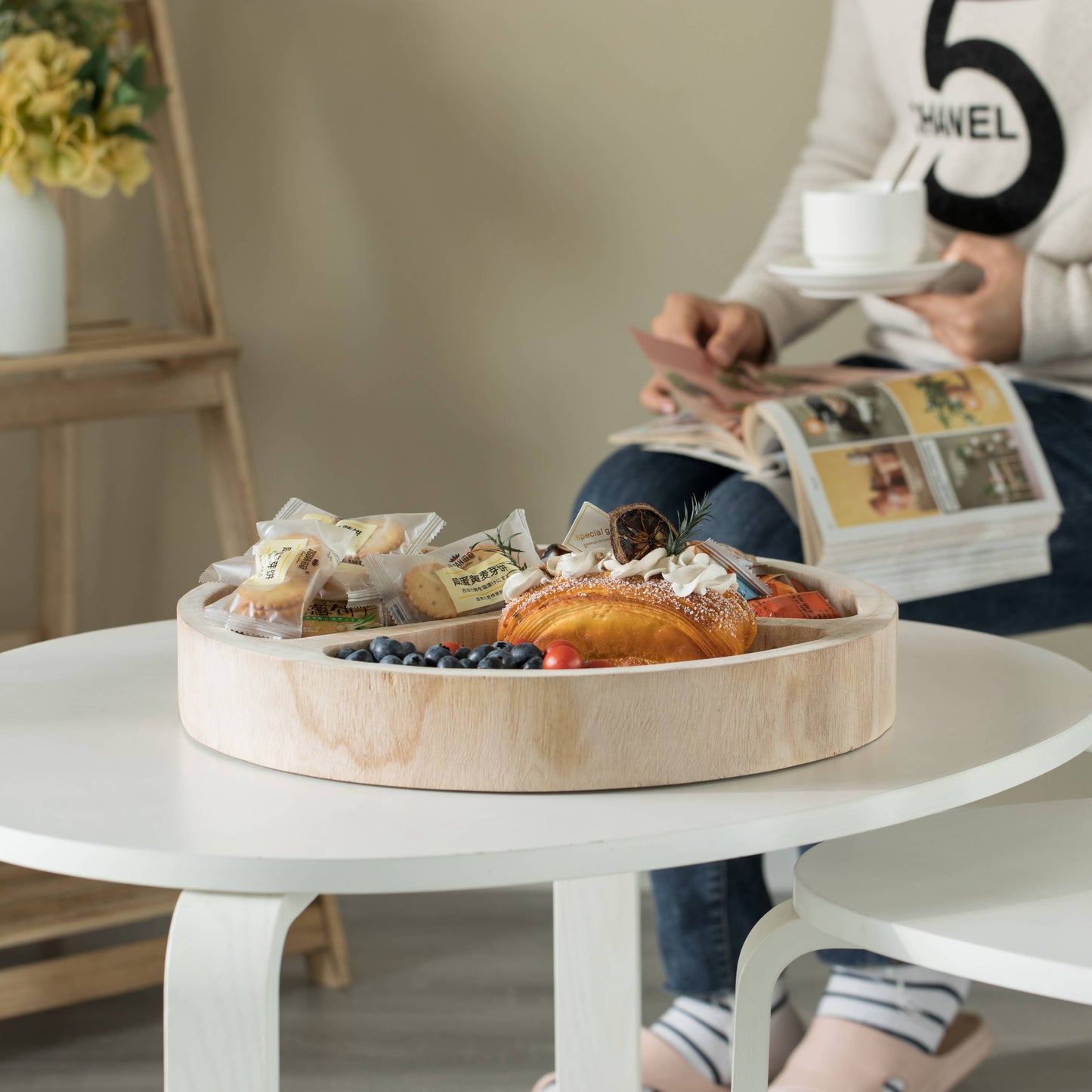 3 Sectional Round Snack Tray for Dining Table and Kitchen: Natural