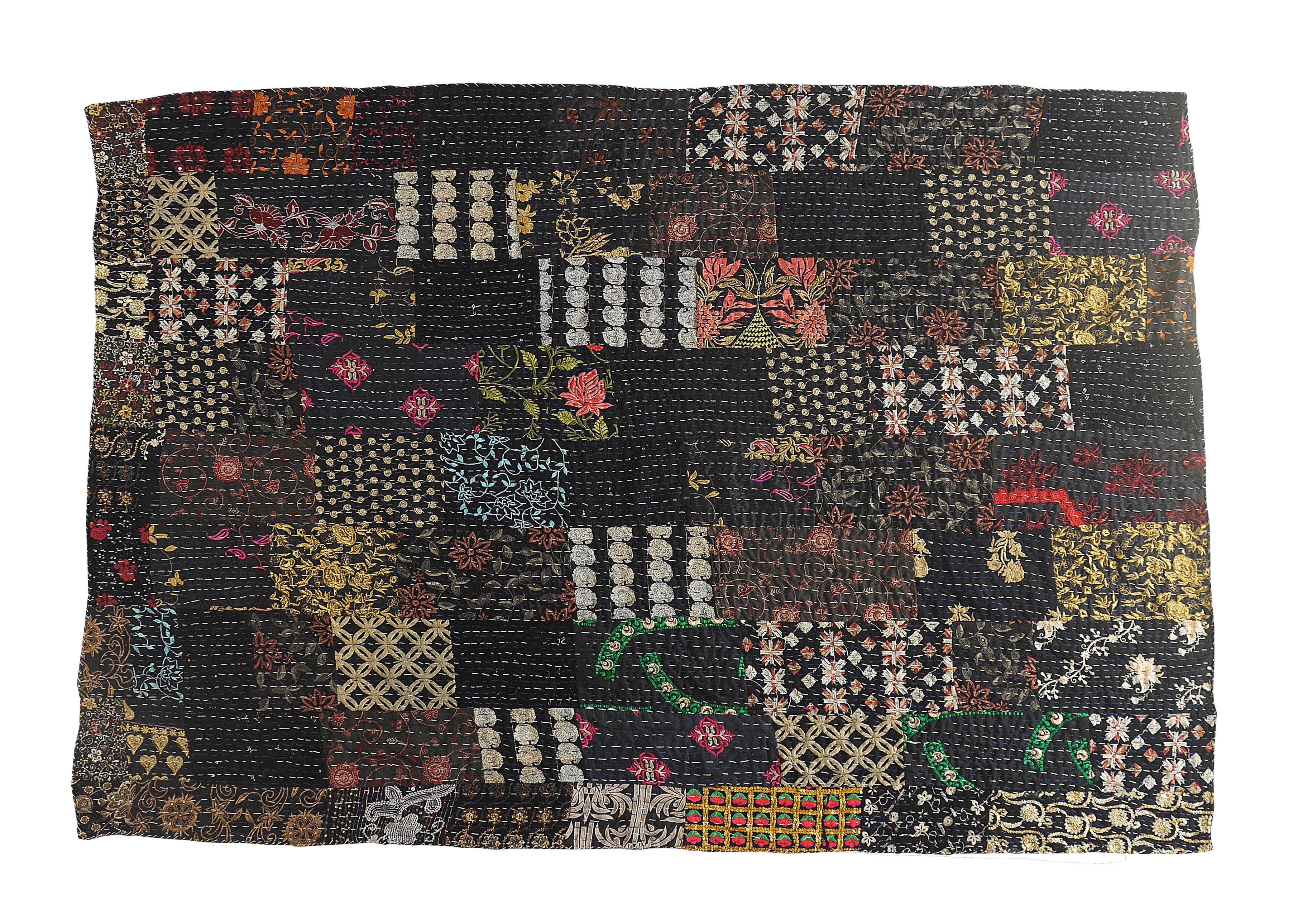 LR Home Kantha Throw Blanket - Thumbnail 3